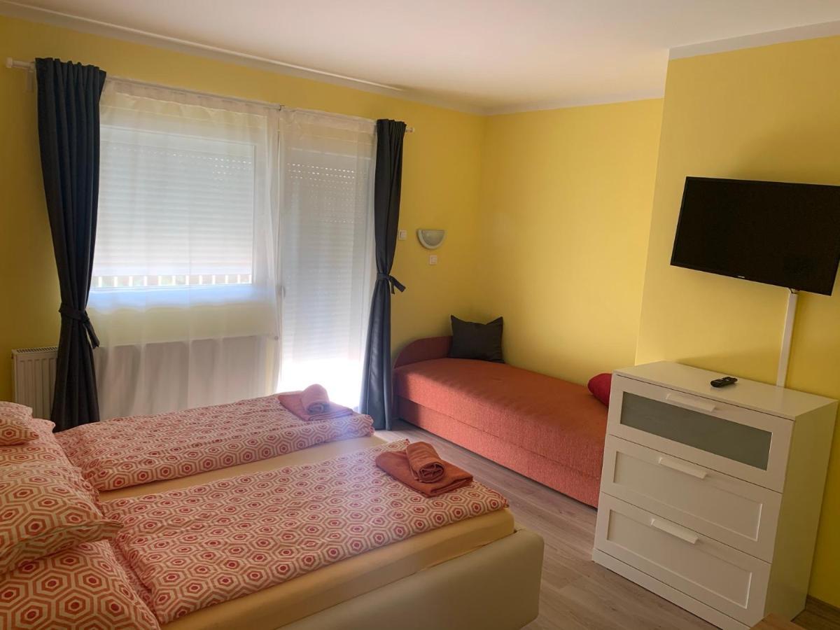 Andrea Pansio Bed & Breakfast Balatonfüred Екстериор снимка